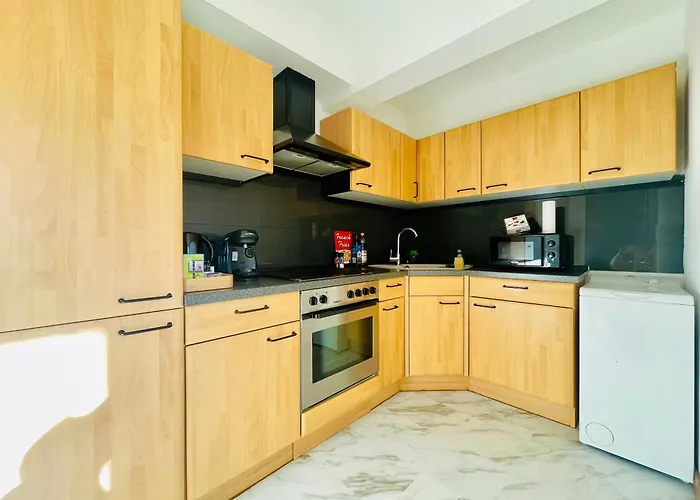 L\'Escale Aux 3 Frontieres, Parking, Wifi, Balcon