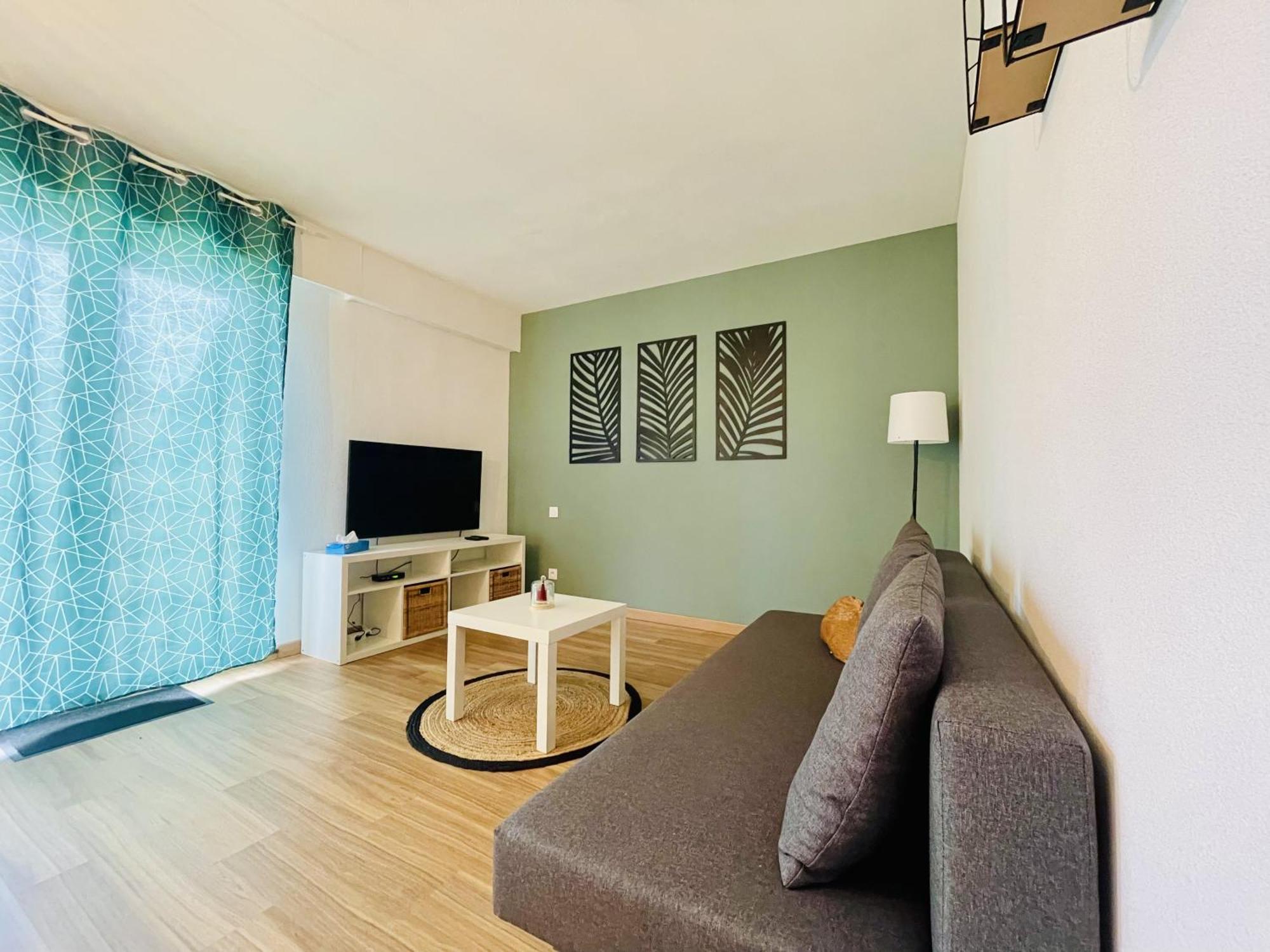 L'escale Aux 3 Frontieres, Parking, Wifi, Balcon Saint-Avold